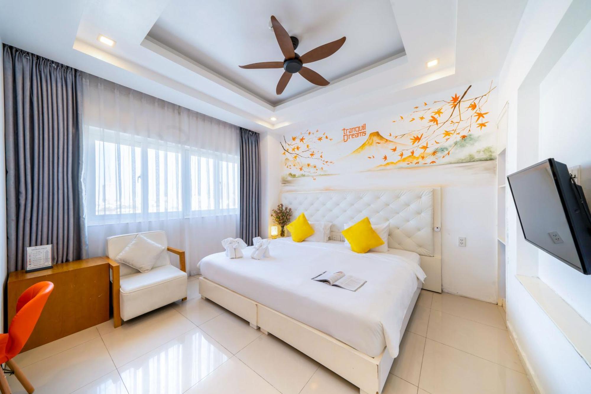 Star City Riverside Hotel By Haviland Da Nang Dış mekan fotoğraf